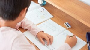 勉強したがらない子どもでも取り組みやすい「遊び×学び」のアイデア5選